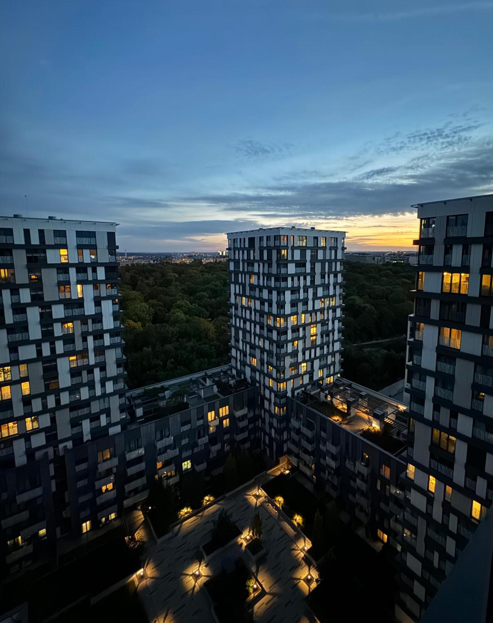 Daire In Garden Towers Prag